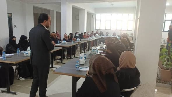 📸 نساء الرقة يرسمْنَ السلام بعدساتهن: مبادرة 'صورة السلام' لجمعية الفصول الأربعة - 3