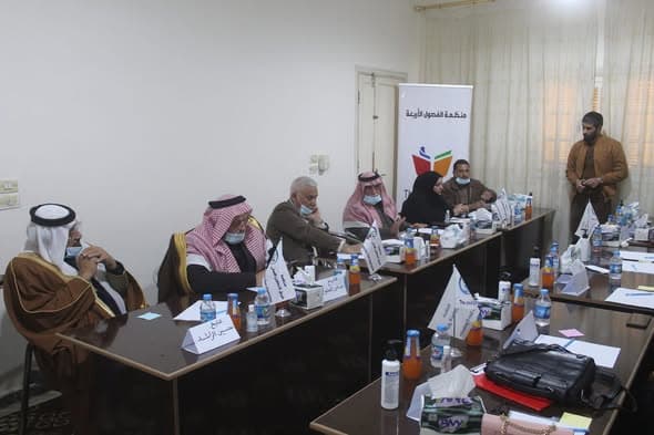 مبادرة "هيا نبدأ": تعزيز الحوكمة، تمكين المرأة، وبناء السلم الأهلي في الرقة 🤝 - 5