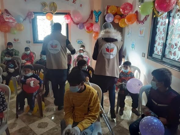 بسمة أمل لأطفال الرقة: مبادرة مشتركة ليوم الطفل العالمي ✨👧👦 - 4