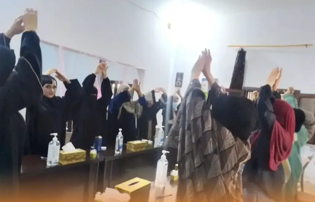 مساحات آمنة للنساء: بناء التماسك الاجتماعي في شمال شرق سوريا 🌸🤝